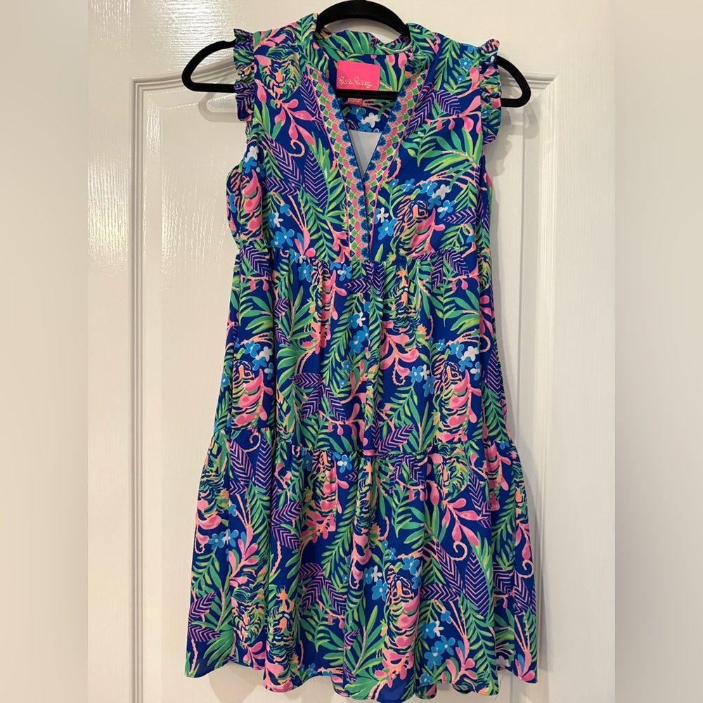 Lilly Pulitzer Women’s Tropical Blue and Pink Dress